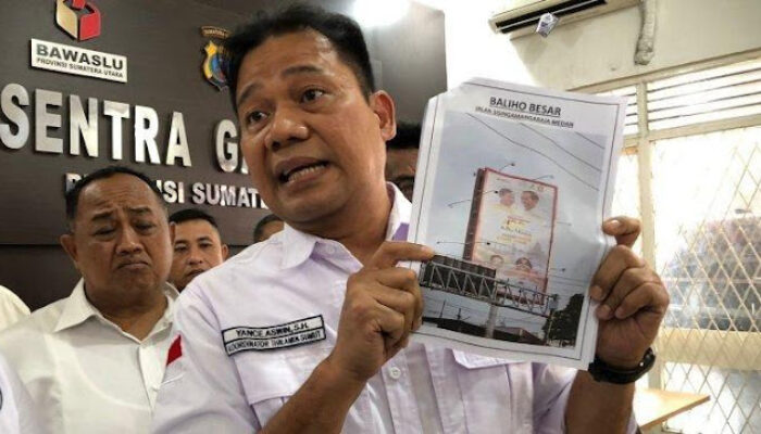 Tim Hukum AMIN Sumut Laporkan Baliho Bobby Nasution Berpakaian Dinas Bersama Prabowo