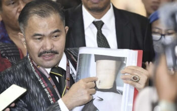 Keluarga Brigadir J Gugat Ferdy Sambo Cs, Kapolri hingga Presiden Jokowi Rp7,5 Miliar